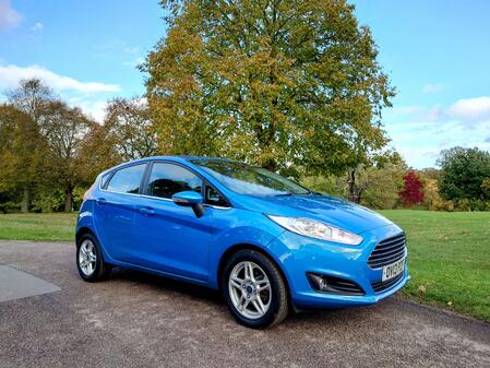 FORD FIESTA 1.6 Zetec 