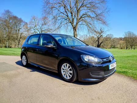 VOLKSWAGEN GOLF 1.6 TDI BlueMotion 