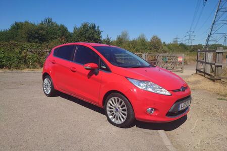 FORD FIESTA 1.4 Titanium 