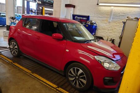 SUZUKI SWIFT 1.2 Dualjet Attitude 