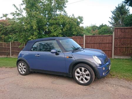 MINI CONVERTIBLE 1.6 Cooper Convertible